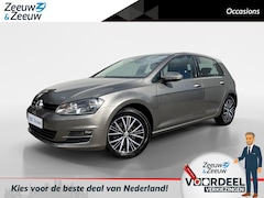Volkswagen Golf - 1.4 TSI Highline | Stoelverwarming | Navi | Trekhaak | Airco | Goed onderhouden | Boekjes