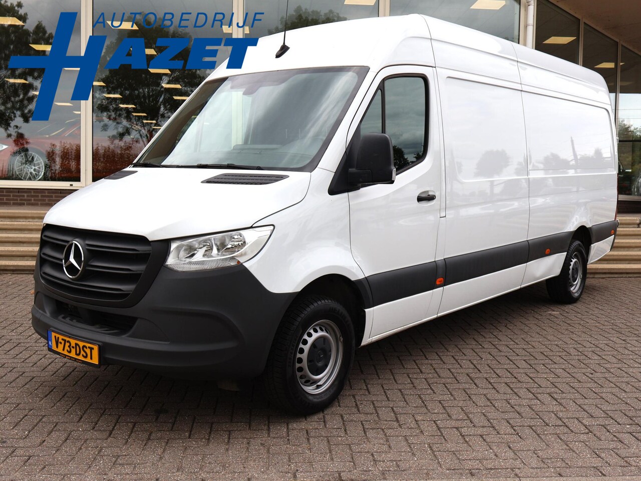 Mercedes-Benz Sprinter - 317 1.9 CDI 170 PK L3H2 EURO 6 + CARPLAY | CAMERA | DAB - AutoWereld.nl