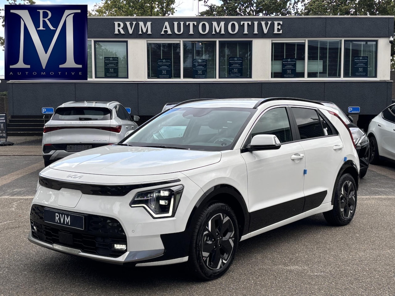 Kia Niro - AIR 64kWh VAN: 43.990,- VOOR: 35.877,- UW HERFSTVOORDEEL: 2.023,- | BETREFT NIEUWE AUTO | - AutoWereld.nl