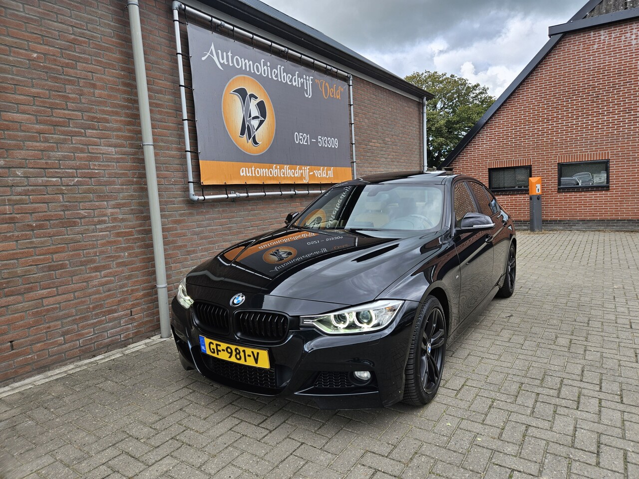 BMW 3-serie - 316i High Executive M-Pakket - AutoWereld.nl