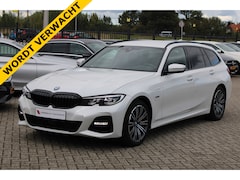 BMW 3-serie Touring - 330e High Executive M SPORT SHADOW ACC MEMORY HEAD-UP CAMERA KEY-LESS AMBIENT CARPLAY