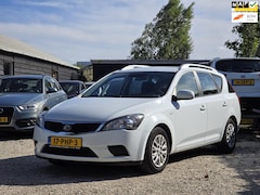 Kia Cee'd Sporty Wagon - 1.4 CVVT X-tra Airco/PDC/Bluetooth