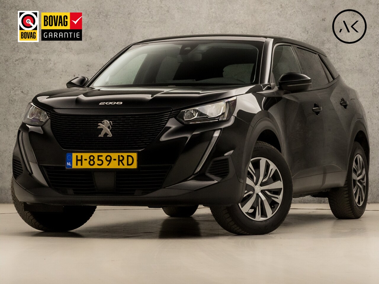 Peugeot 2008 - 1.2 PureTech Sport (APPLE CARPLAY, GROOT NAVI, GETINT GLAS, TREKHAAK, PARKEERSENSOREN, SPO - AutoWereld.nl