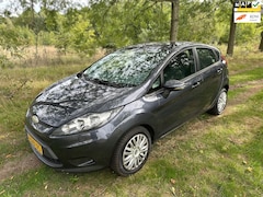 Ford Fiesta - 1.25 Ghia apk t/m 20-09-2025