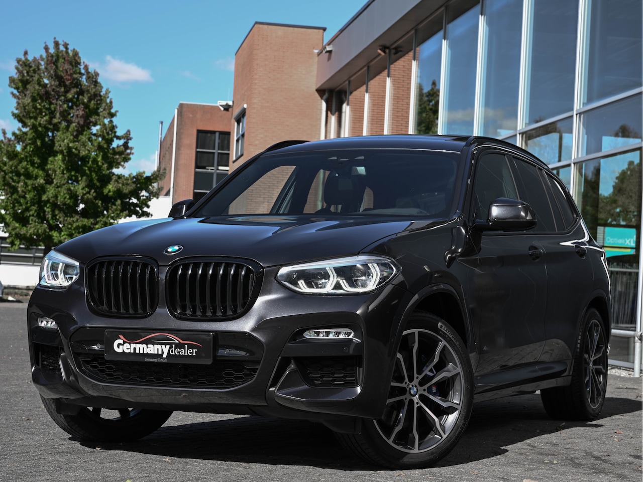 BMW X3 - xDrive30d High Executive M-Sport Pano H&K Stoel-Stuur-Achterb. Verw. Sfeerverl. Trekhaak V - AutoWereld.nl
