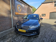 Skoda Superb Combi - 2.0 TDI Style Business