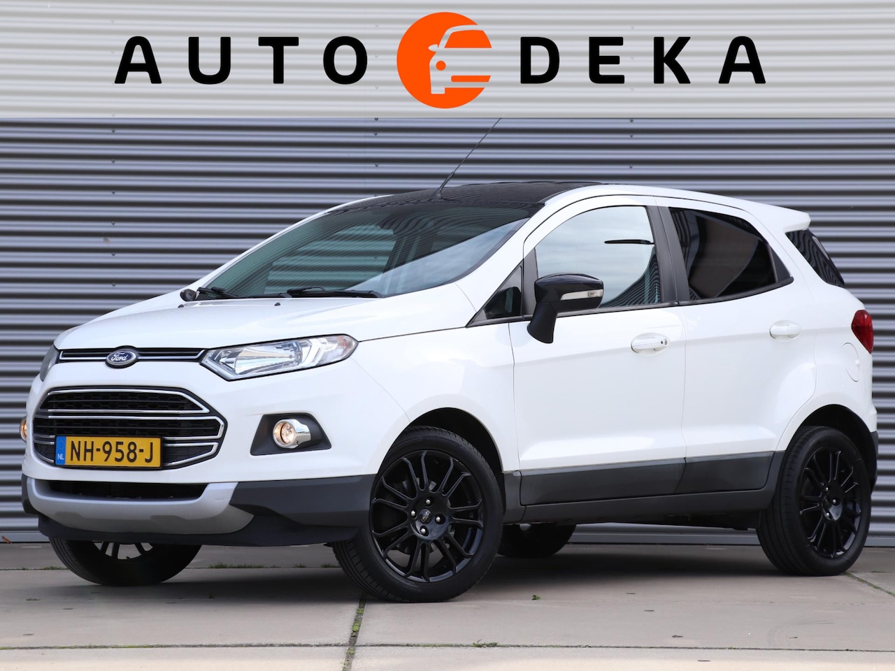 Ford EcoSport - 1.0 EcoBoost Titanium S *Navigatie*Stoelverw.*Parkeersens.* - AutoWereld.nl