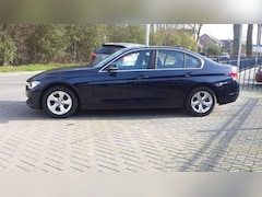 BMW 3-serie - 320i EfficientDynamics Edition Executive