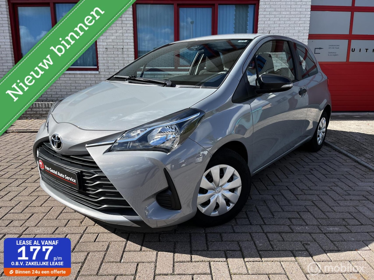 Toyota Yaris - 1.0 VVT-i Access 1.0 VVT-i Access - AutoWereld.nl