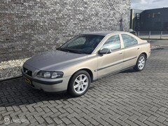 Volvo S60 - 2.4 Edition - Automaat - Trekhaak