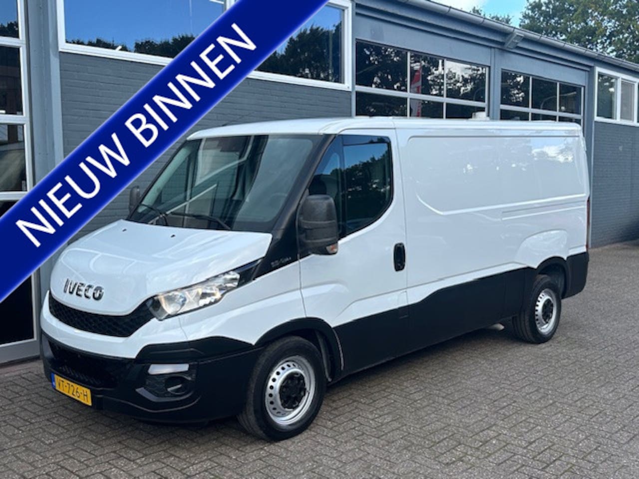Iveco Daily - 35S13V 2.3 352 H1 L2 - AutoWereld.nl