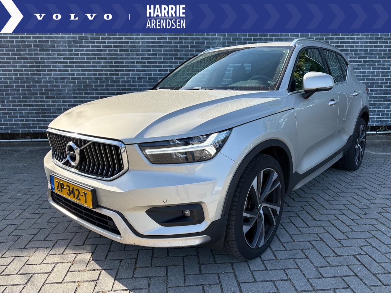 Volvo XC40 - 2.0 T4 Inscription 2.0 T4 Inscription - AutoWereld.nl
