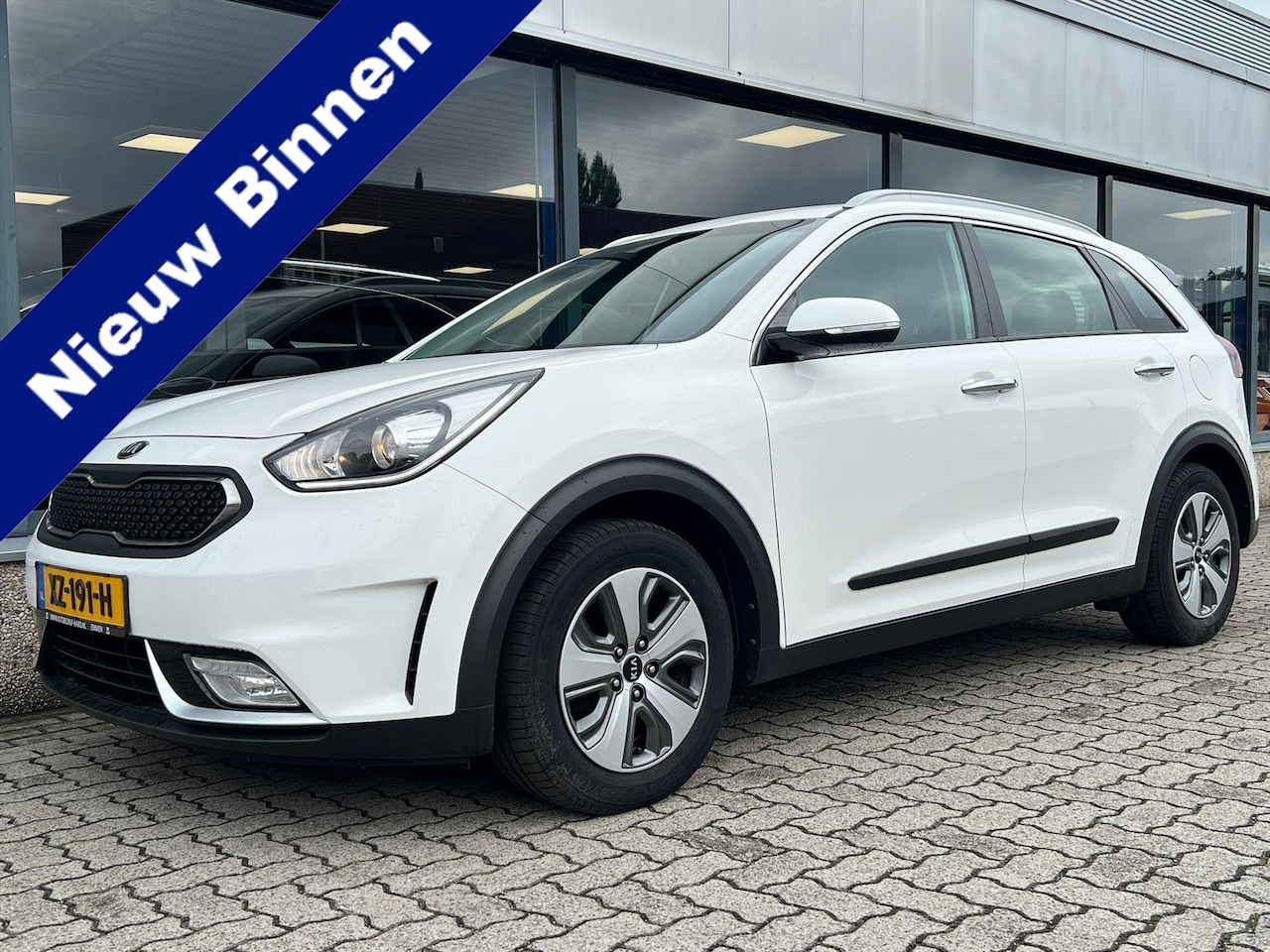 Kia Niro - 1.6 GDI HYBRID DYNAMICLINE DCT6 AUTOMAAT ECC/CRUISE/NAV/CAMERA/REGEN.SENS/PARK.SENS - AutoWereld.nl