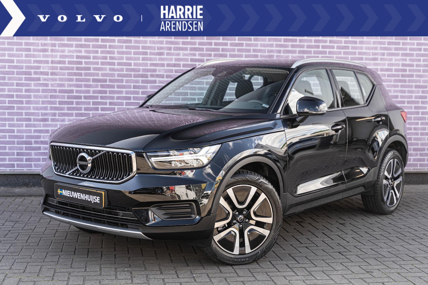 Volvo XC40 - 2.0 B3 Momentum 2.0 B3 Momentum - AutoWereld.nl
