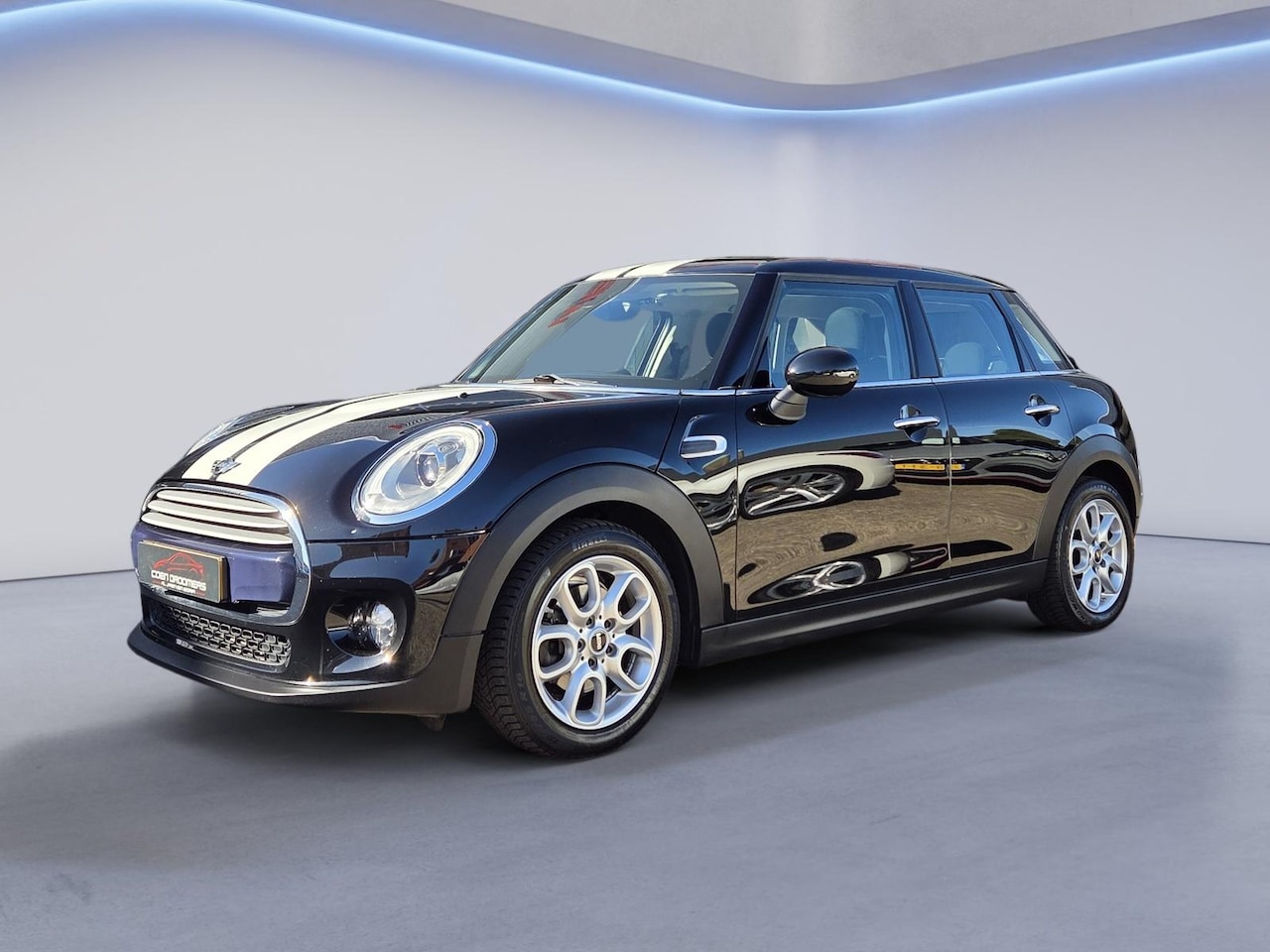 MINI Cooper - Mini 1.5 Chili Business /Apple Carplay/Cruise Contr./Clima. Contr./Parkeersens. V+A/Elek. - AutoWereld.nl