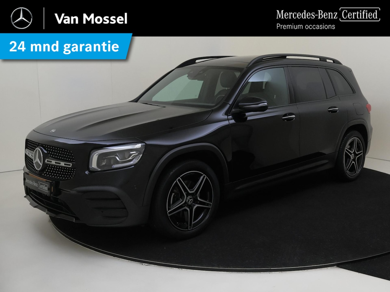 Mercedes-Benz GLB - 180 Business Solution AMG / Panoramadak/ Memory/ Sfeerverlichting/ Trekhaak - AutoWereld.nl