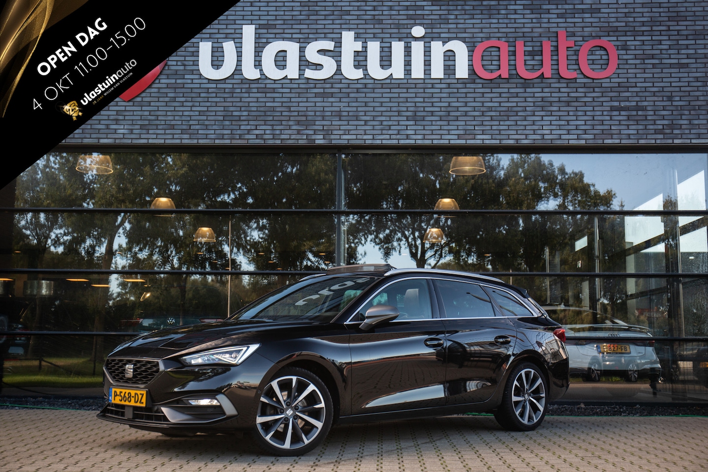 SEAT Leon Sportstourer - 1.5 eTSI FR Launch Edition 1.5 eTSI FR Launch Edition , Panoramadak, Adaptive cruise, - AutoWereld.nl