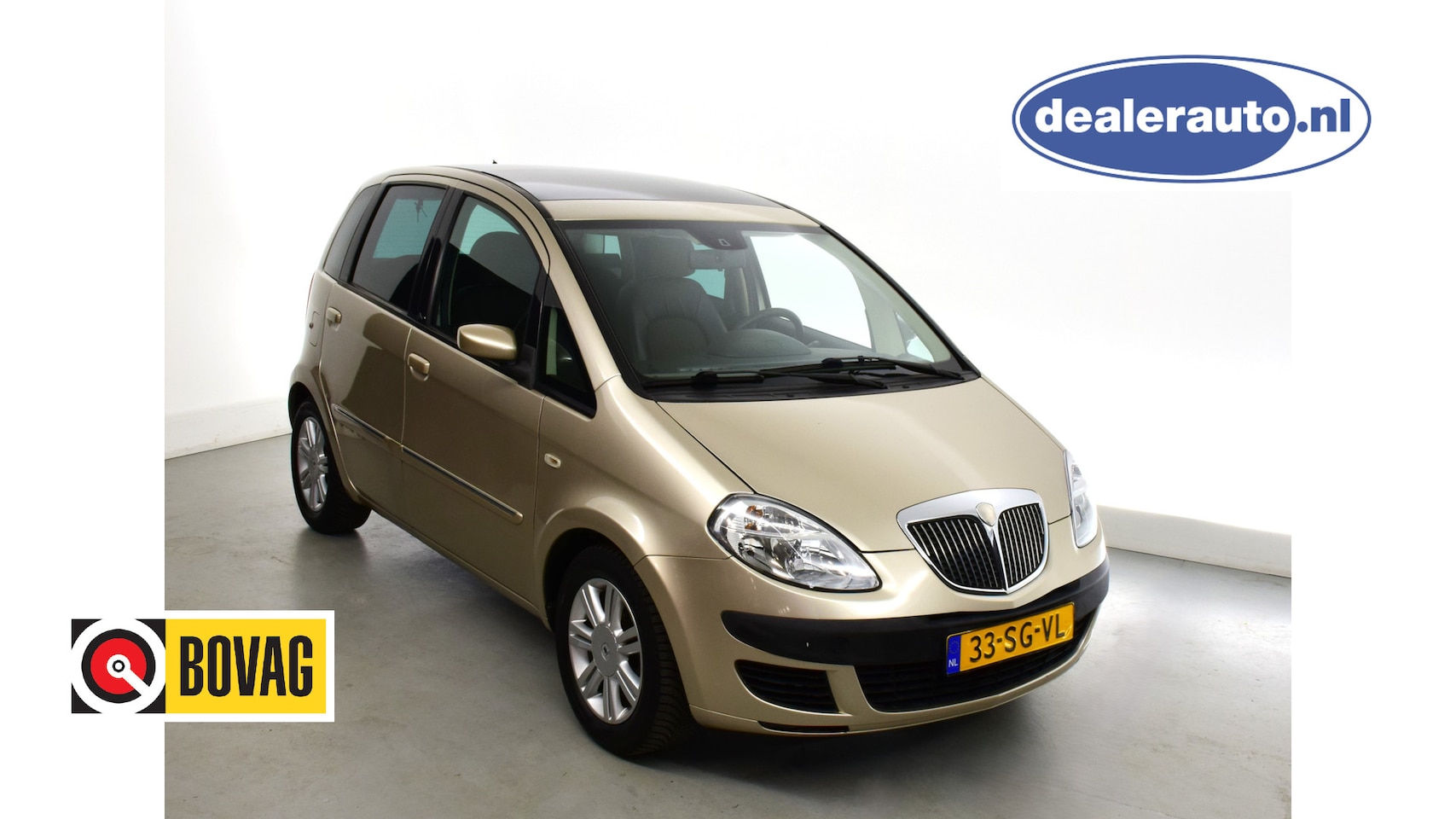 Lancia Musa - 1.4-16V Platino Automaat Panoramadak, schuifdak, privacy glas, 4 season banden, airco, - AutoWereld.nl