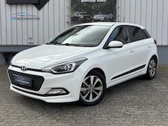 Hyundai i20 - 1.2 HP 84pk Comfort | Navi | Camera | Stoel+stuurverwarming