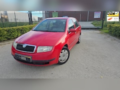 Skoda Fabia - 1.4-16V Comfort AUTOMAAT CRUISE NIEUWE APK