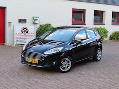 Ford Fiesta - 1.0 EcoBoost 100PK 5D Titanium/ Trekhaak/ Parkeercamera/ Cruise control/ Navigatie/ Lichtm
