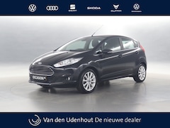 Ford Fiesta - 1.0 100pk EcoBoost Titanium / Navigatie / Parkeersensoren