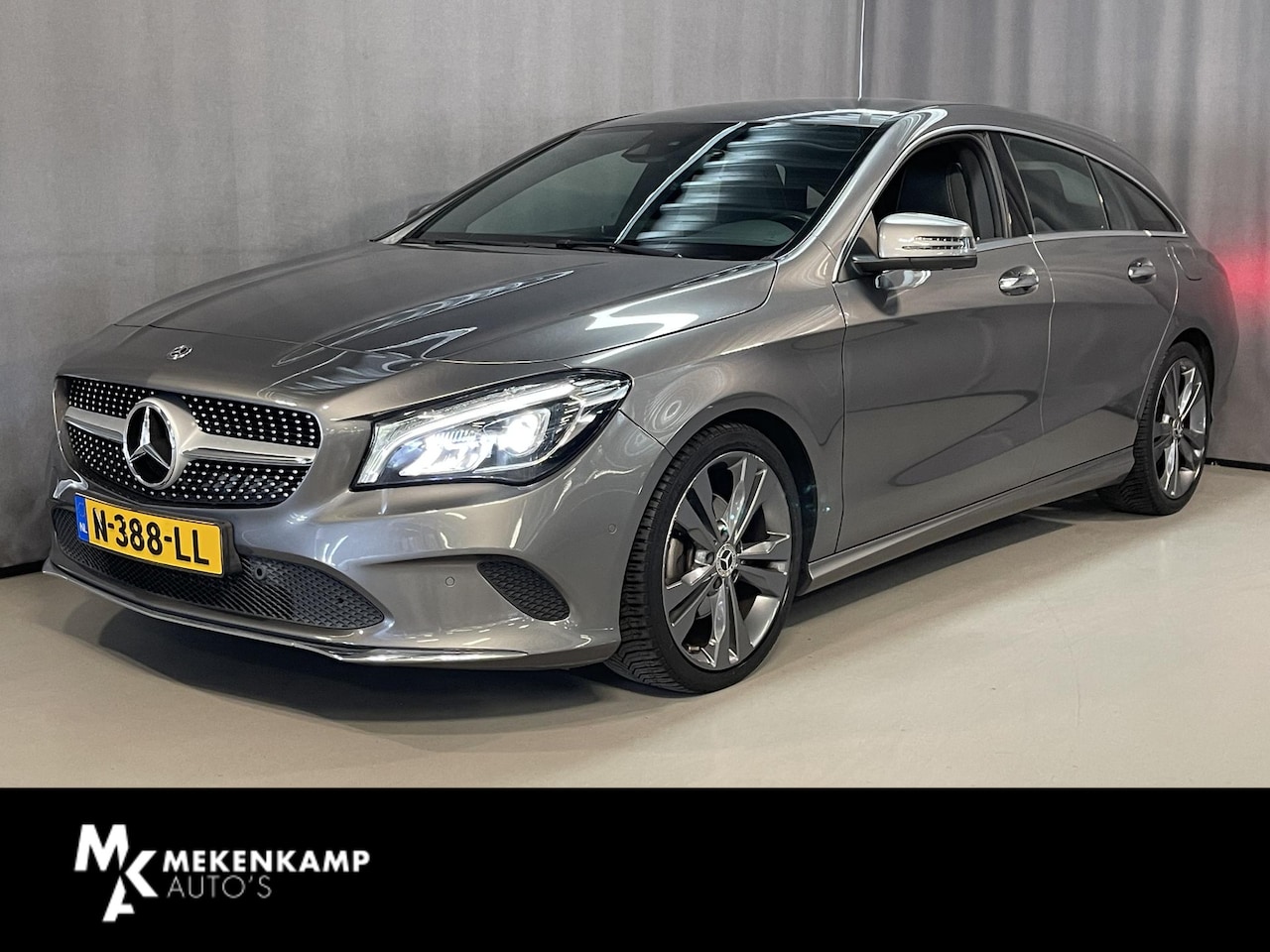 Mercedes-Benz CLA-klasse Shooting Brake - 200 Prestige 18"/Stoelverwarming/COMAND Online/Apple Carplay & Android Auto/Camera/PDC v+a - AutoWereld.nl