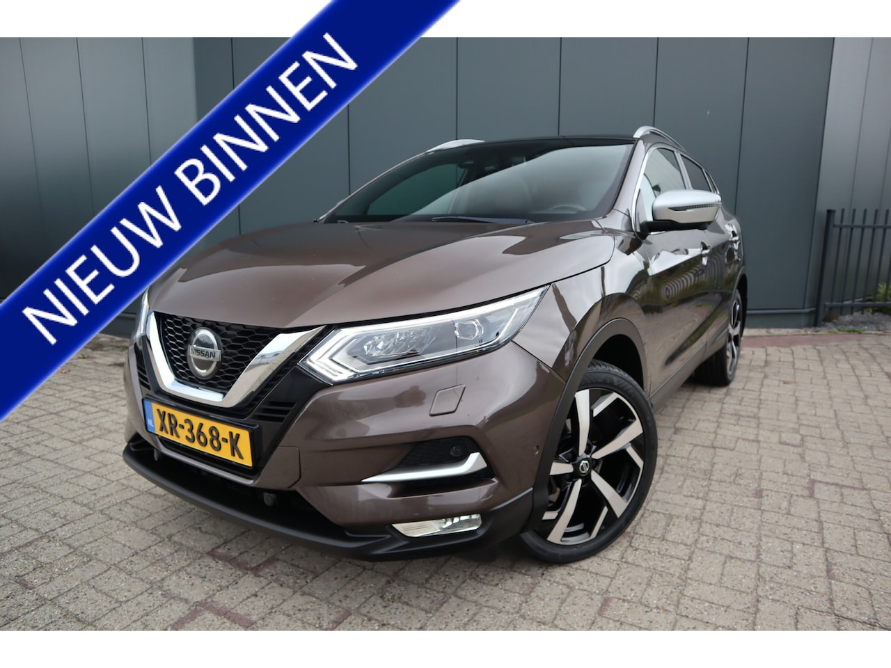 Nissan Qashqai - 1.6 Tekna + 164 PK Panoramadak Leder Navigatie Lane Assist  Voorruitverwarming  Etc. Etc. - AutoWereld.nl