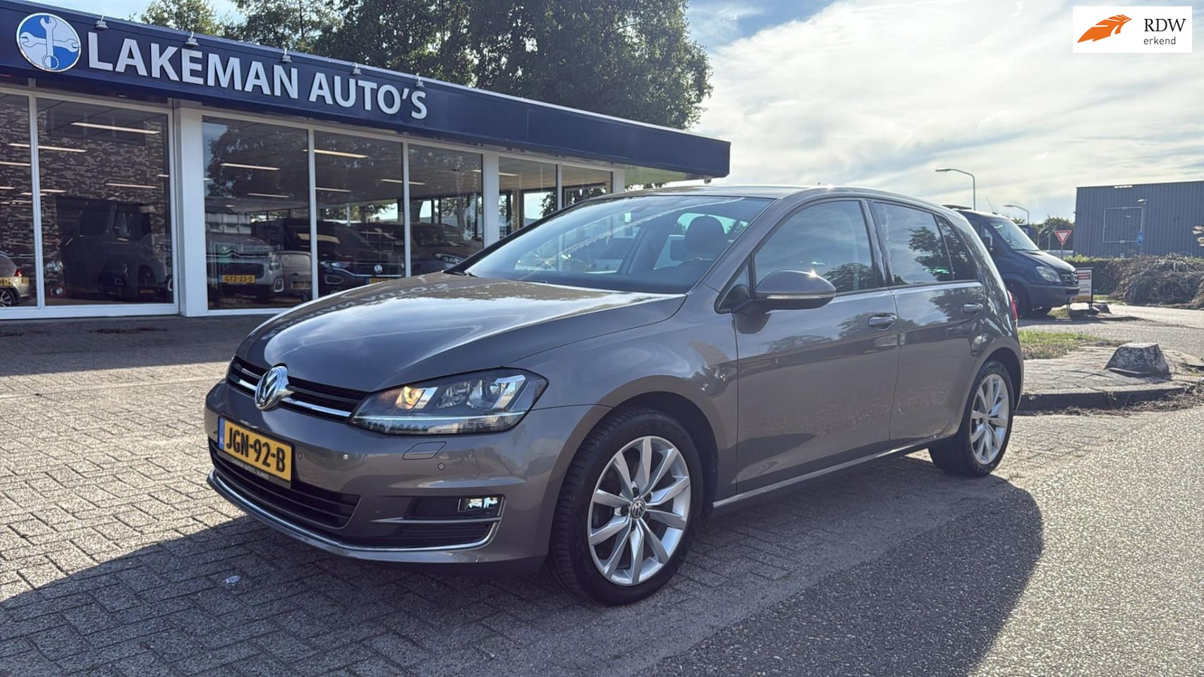 Volkswagen Golf - 1.4 TSI Connected Series Highline Navi Xenon Sport Huurkoop Inruil APK Garantie - AutoWereld.nl