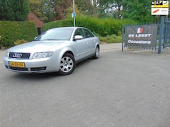 Audi A4 Limousine - 2.0 MT / Automaat hoorbaar