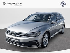 Volkswagen Passat Variant - 1.4 TSI PHEV GTE Business | Trekhaak | PHEV | A. Camera | Travel Ass. |