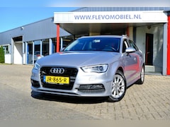Audi A3 Sportback - 1.2 TFSI Adrenalin Xenon|Navi|Clima|LMV