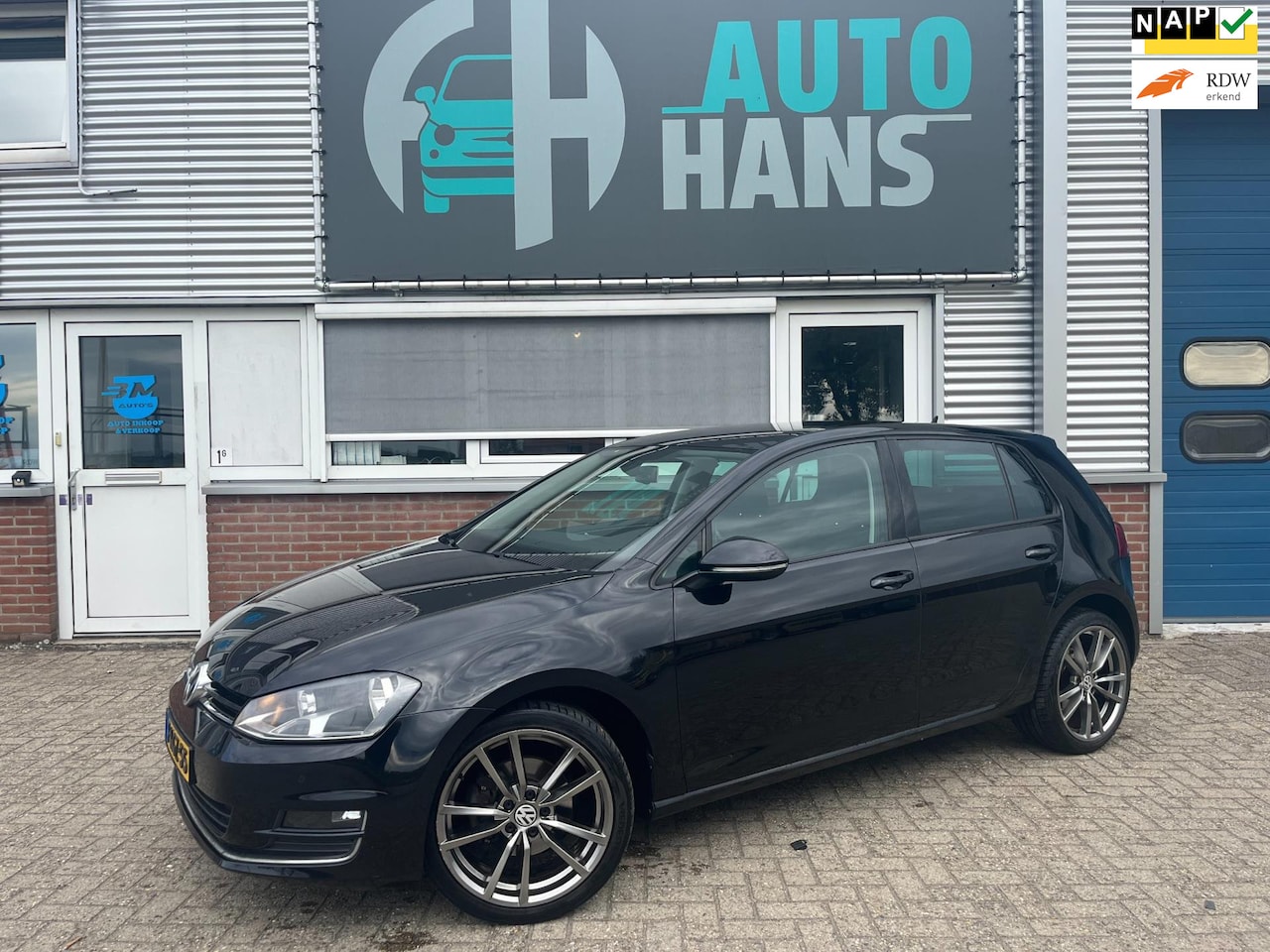 Volkswagen Golf - 1.2 TSI Highline | orig NL. | navi | luxe - AutoWereld.nl