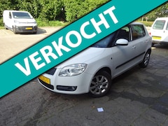 Skoda Fabia - MET JAAR APK 0617426223