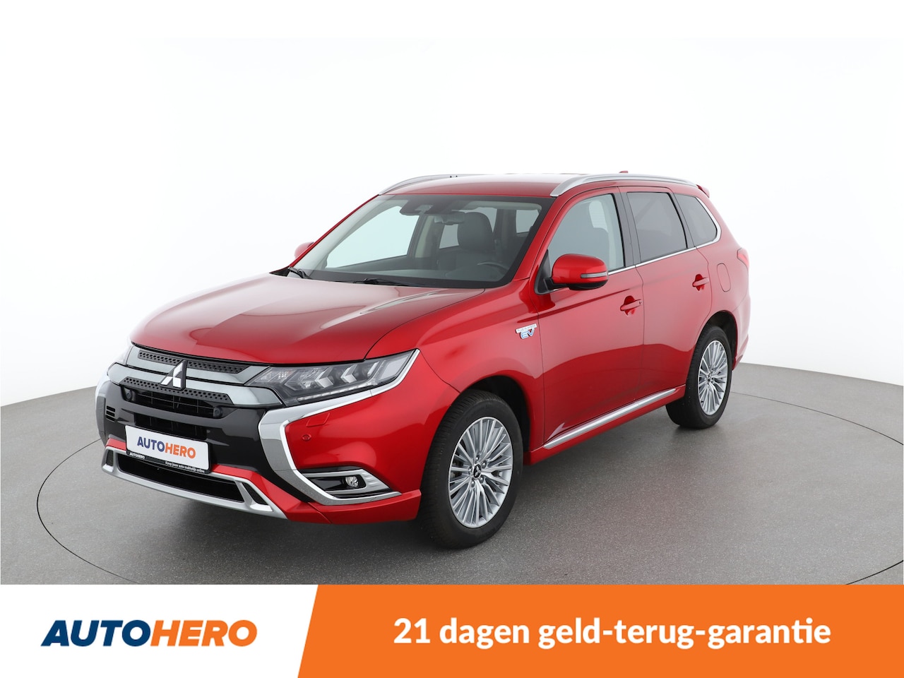 Mitsubishi Outlander - 2.4 PHEV Pure |LZ08011| - AutoWereld.nl