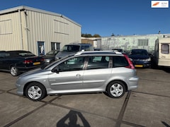 Peugeot 206 SW - 1.6-16V Quiksilver