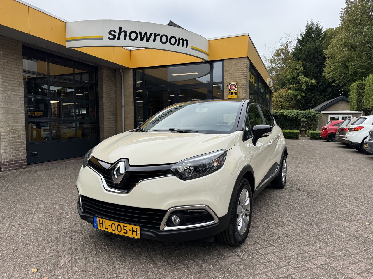 RENAULT CAPTUR