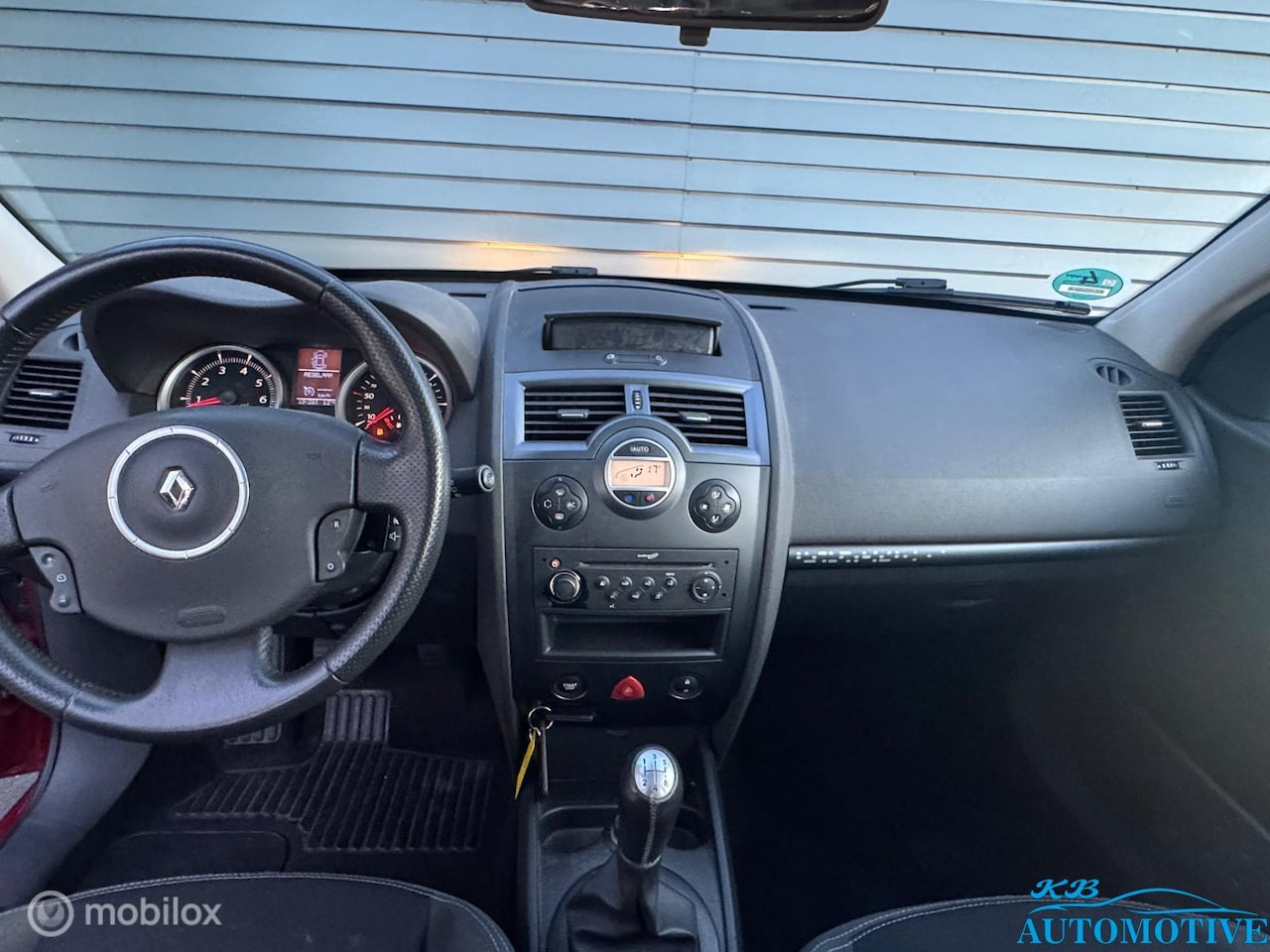 Renault Mégane Grand Tour - 1.6-16V Business Line 1.6-16V Business Line - AutoWereld.nl