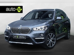 BMW X1 - sDrive20i High Executive / Stoelverwarming / Adaptive cruise