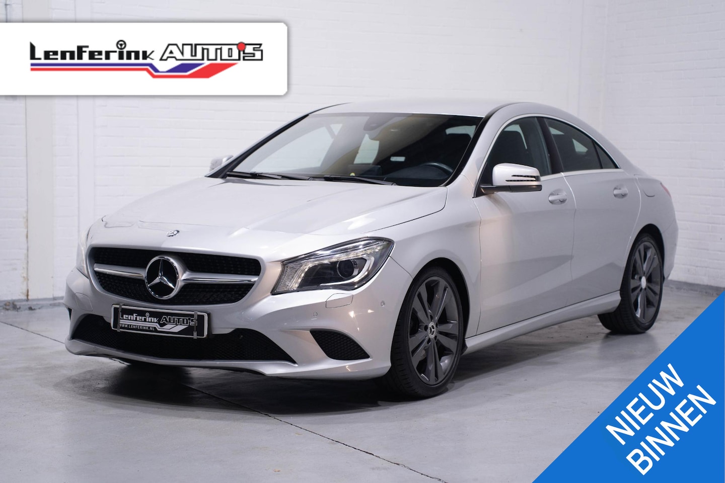 Mercedes-Benz CLA-Klasse - 200 Urban Navi Sportstoelen Bi-xenon - AutoWereld.nl