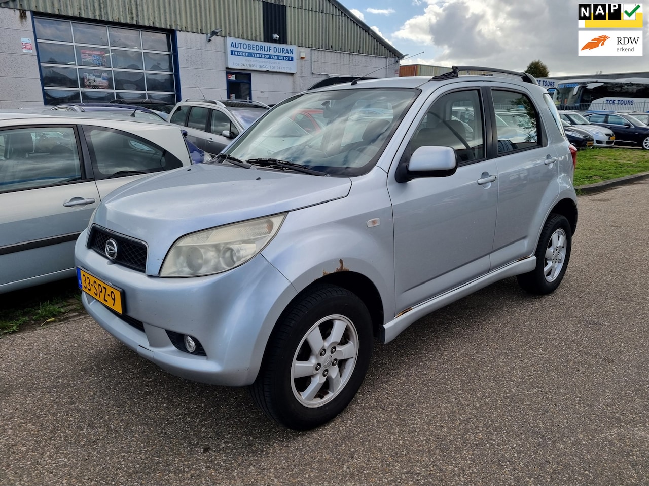Daihatsu Terios - 1.5-16v Adventure 4WD Airco! Bj:2006 - AutoWereld.nl