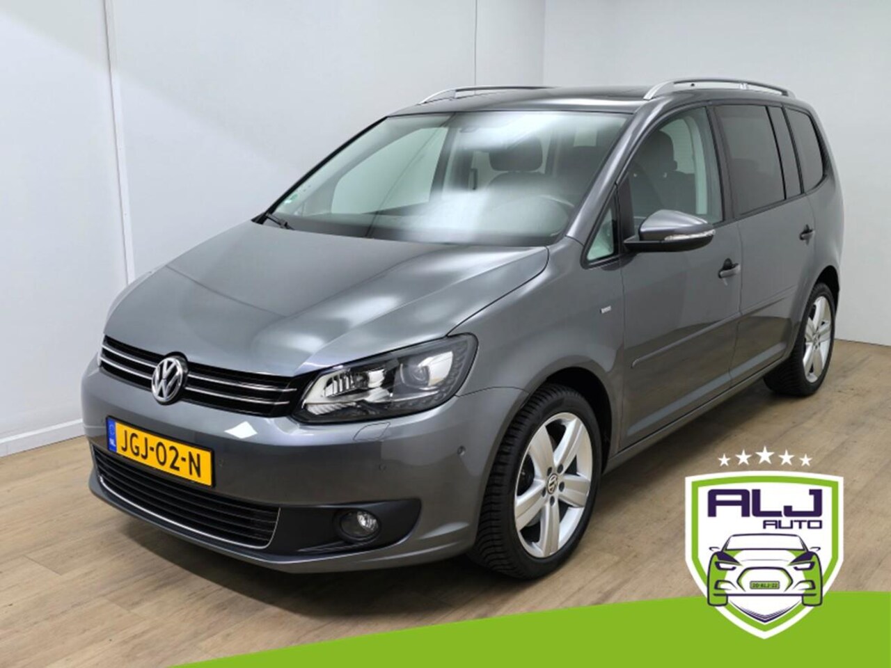 Volkswagen Touran - Occasion 1.4 TSI 5 persoons met panoramadak en grote kofferbak | Tweedehands Volkswagen To - AutoWereld.nl
