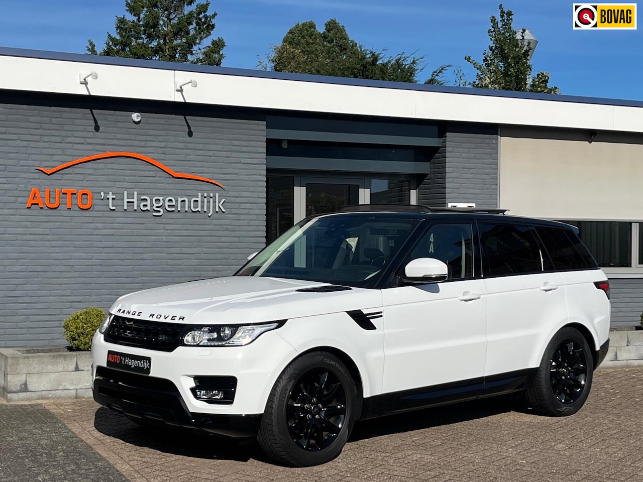 Land Rover Range Rover Sport - 2.0 SD4 HSE pano navi leder 20" - AutoWereld.nl