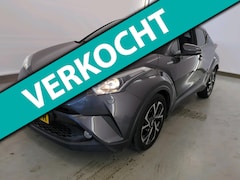 Toyota C-HR - 1.8 Hybrid 122pk Automaat Dynamic | Navigatie | Stoelverwarming | Achteruitrijcamera | 18"