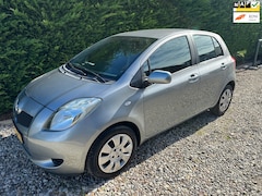 Toyota Yaris - 1.3 VVTi Sol 5 Deurs Airco 51DKM NAP