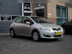 Toyota Auris - 1.6-16V Sol