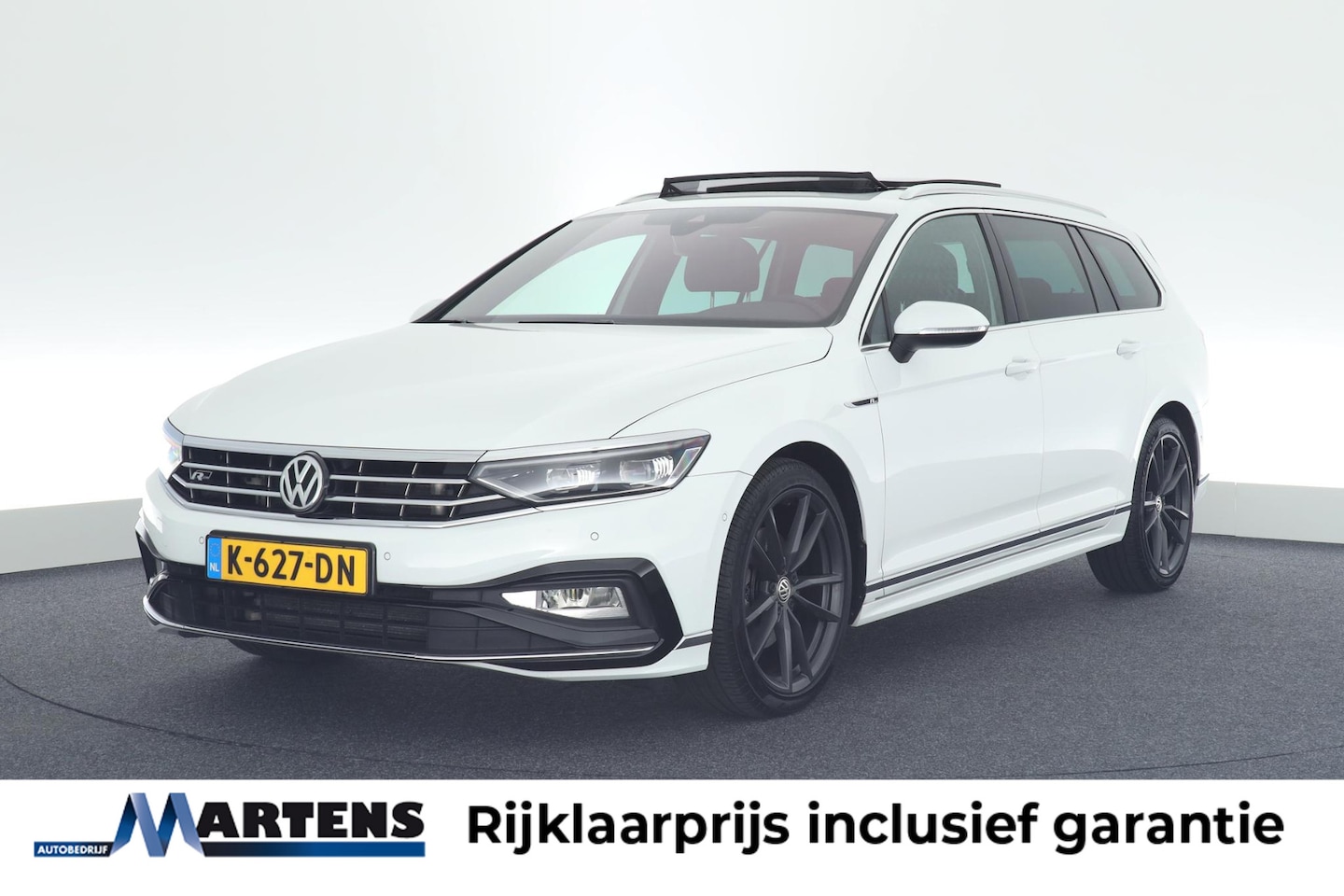 Volkswagen Passat Variant - 2.0 TSI 190pk DSG 2x R-Line Trekhaak Camera Leder Keyless Memory Panoramadak Virtual Cockp - AutoWereld.nl