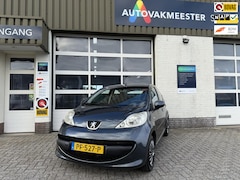 Peugeot 107 - 1.0-12V XR