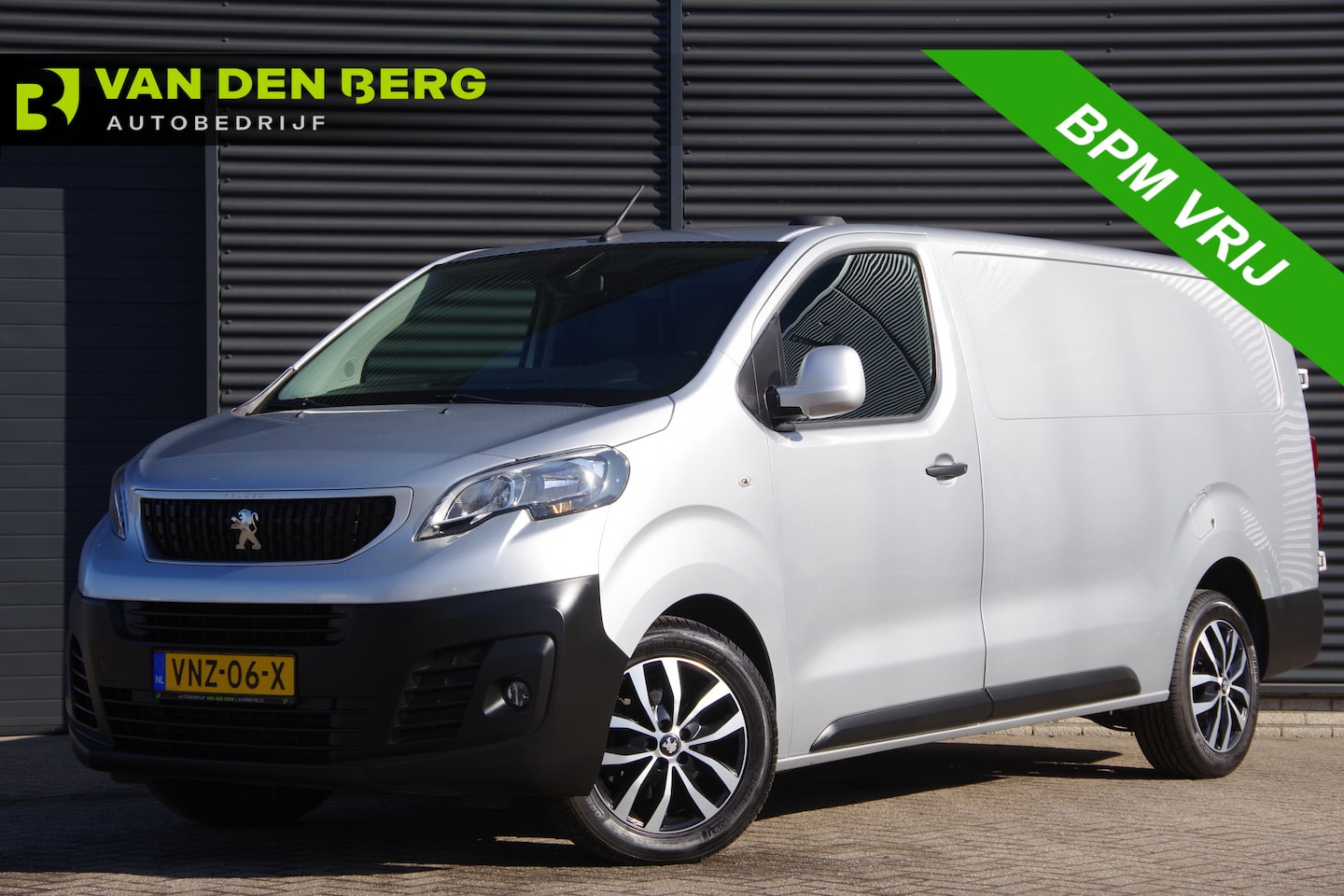 Peugeot Expert - 231L 2.0 L3 180PK AUT, NAVI, CRUISE, AIRCO, APPLE CARPLAY/ANDROID AUTO, PARKEERSENSOREN - AutoWereld.nl