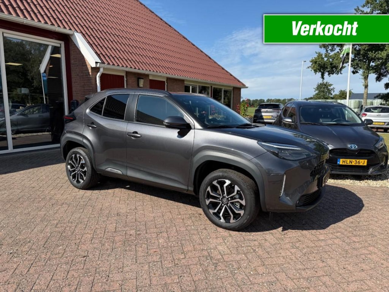 Toyota Yaris - 1.5 HYBRID DYNAMIC Automaat Nieuw! - AutoWereld.nl